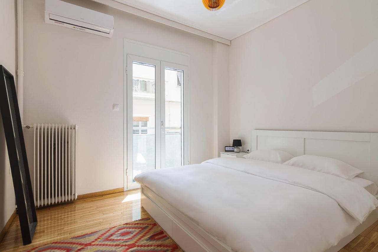 A Modern 2-Bedroom Apartment Near Areios Pagos Athene Buitenkant foto