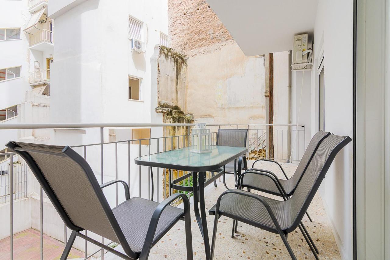 A Modern 2-Bedroom Apartment Near Areios Pagos Athene Buitenkant foto